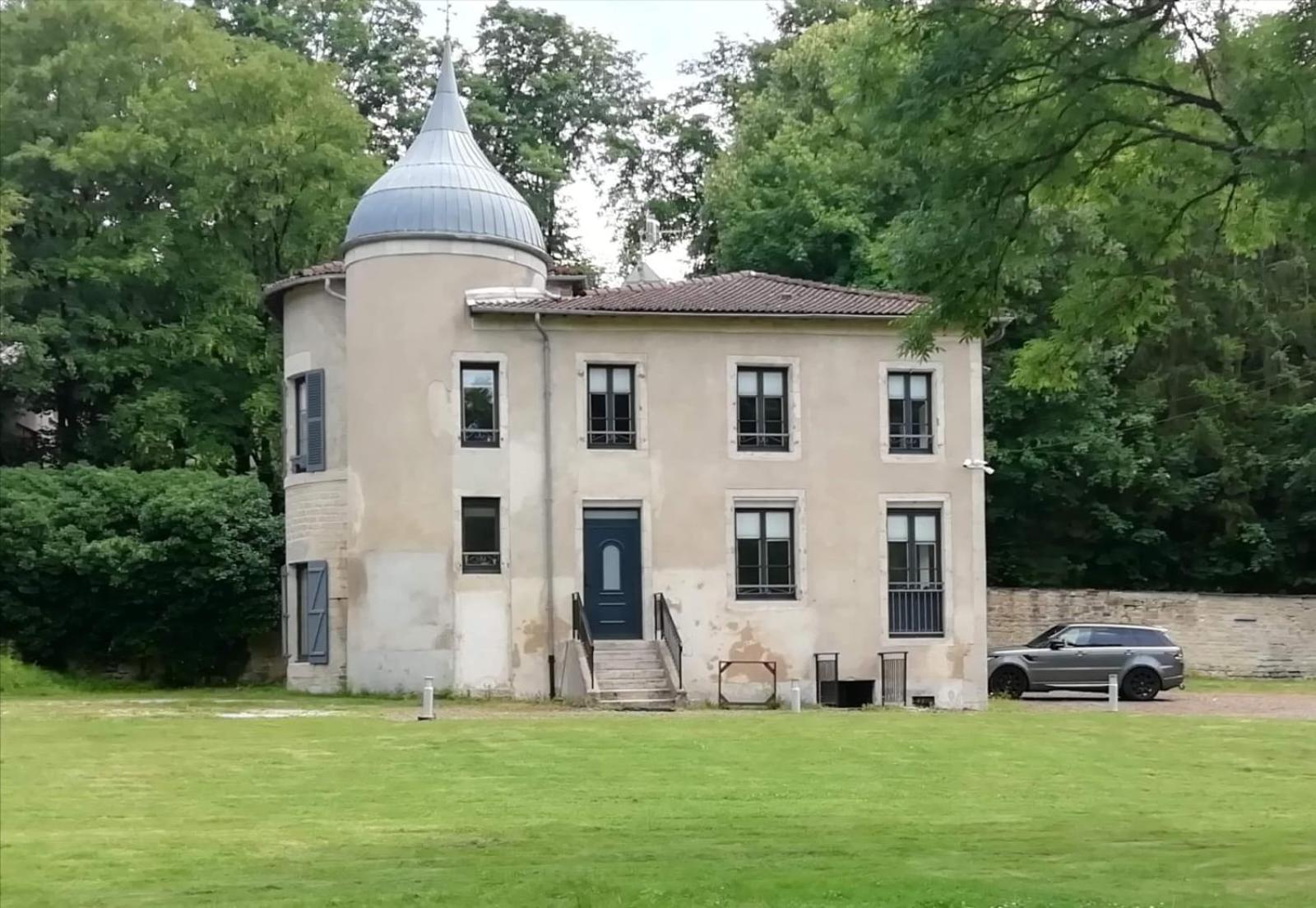 Lodge Hotel De Sommedieue Verdun Dış mekan fotoğraf